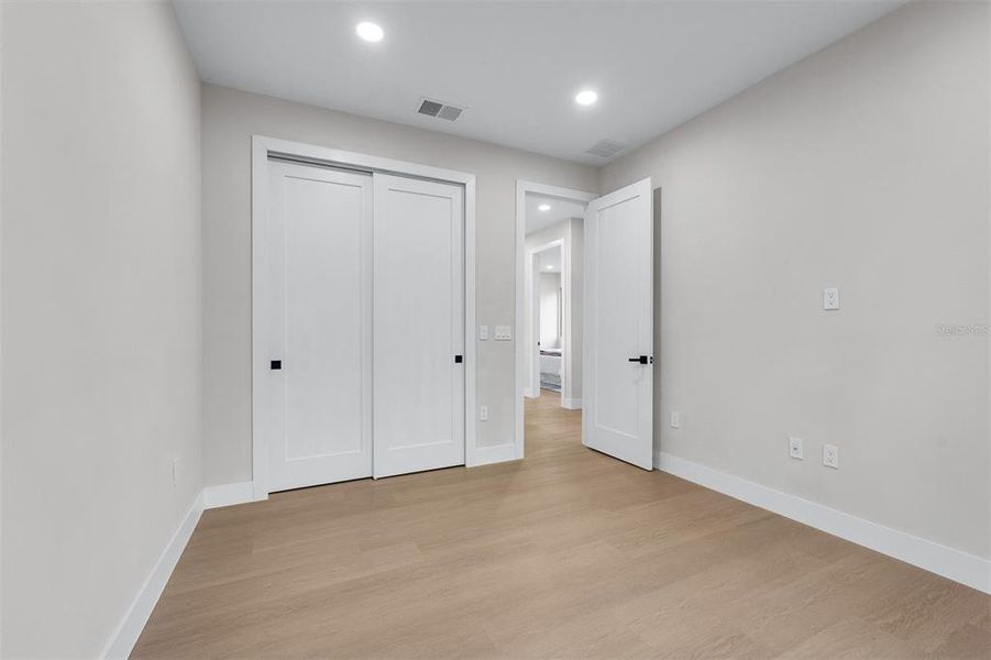 Spacious, unfurnished interior of a new home in , Orlando (Image 43). Spacious, unfurnished interior of a new home in , Orlando (Image 43).