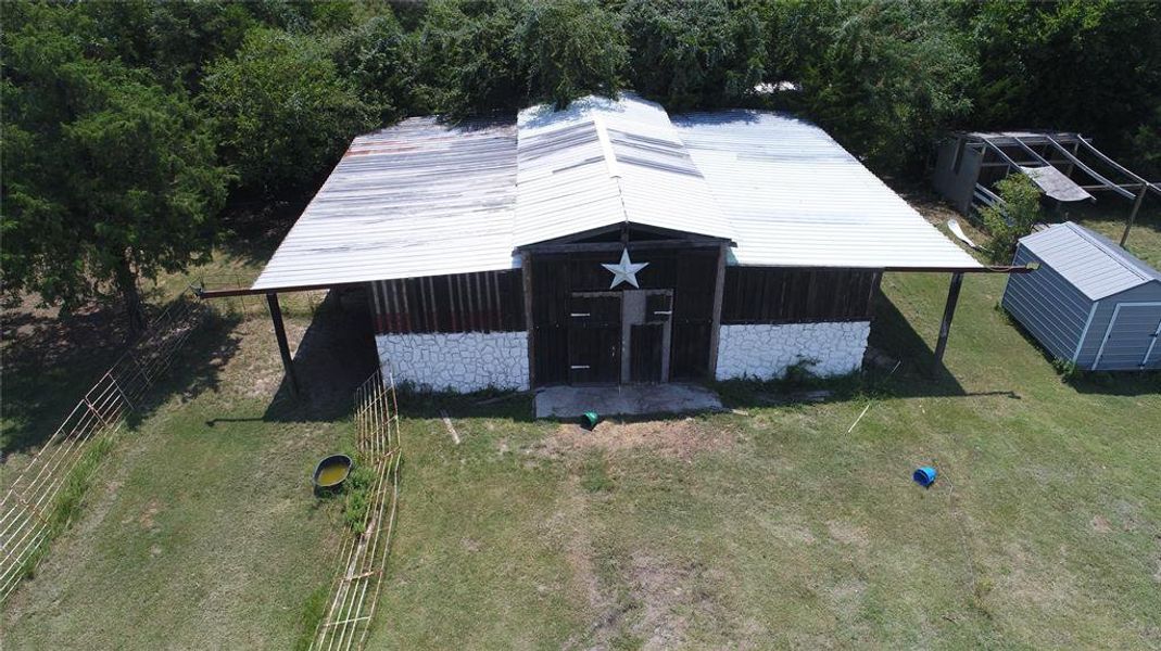 Image 14 of a home in . Image 14 of a home in .