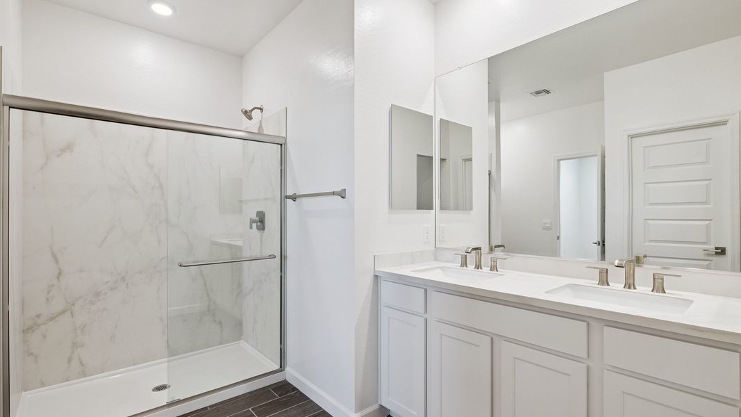 Furnished interior view inside a new home in Remington, Buckeye (Image 9).