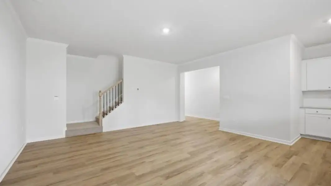Spacious, unfurnished interior of a new home in Hughes Court, Dawsonville (Image 22).
