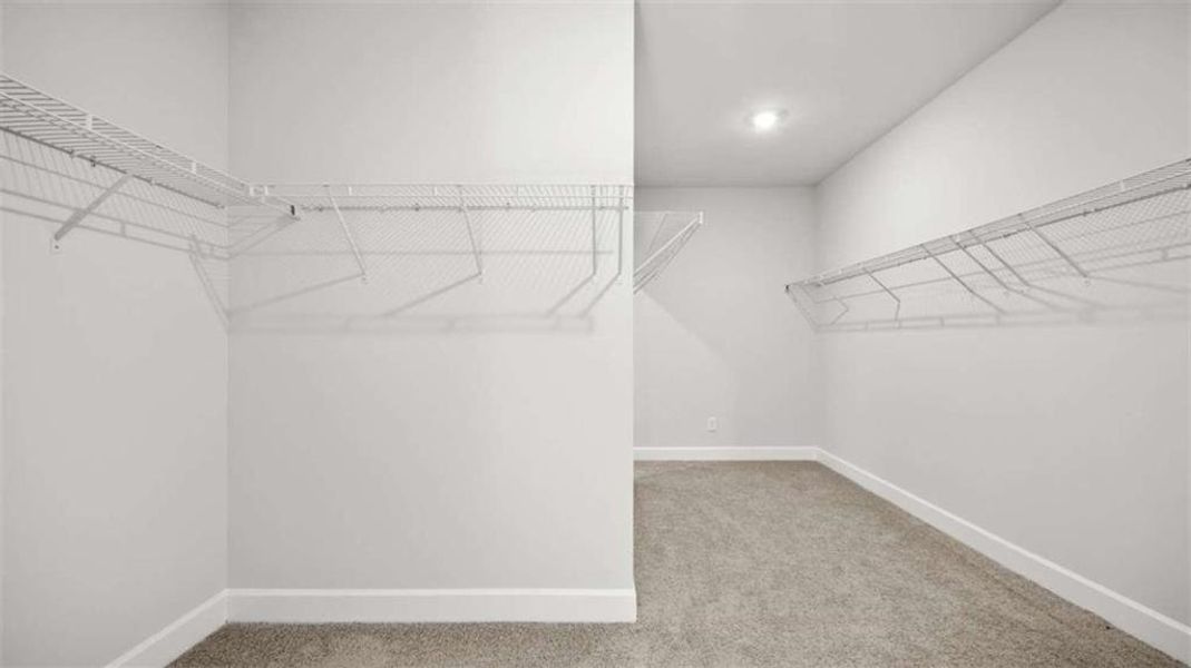 Spacious, unfurnished interior of a new home in Evergreen Crossing, Locust Grove (Image 21).
