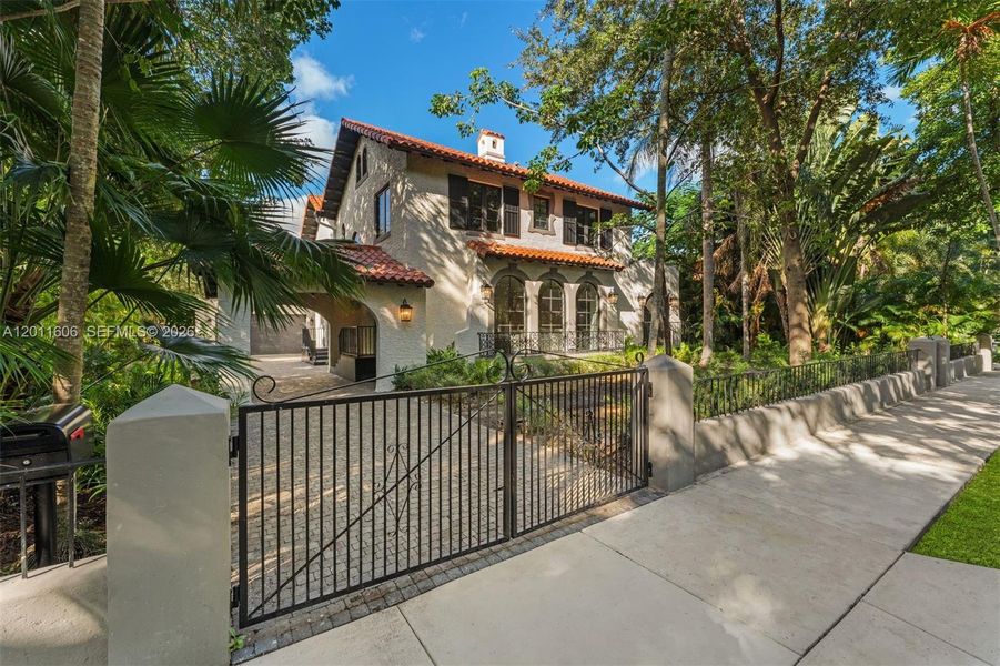 Image 56 of a home in .