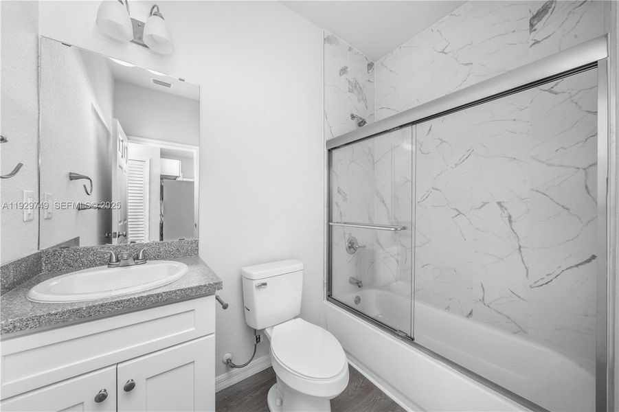 Furnished interior view inside a new home in , Sebring (Image 5).