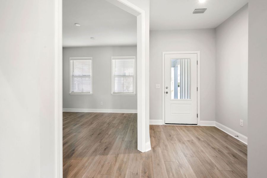 Spacious, unfurnished interior of a new home in Salem Bay, Beaufort (Image 26).