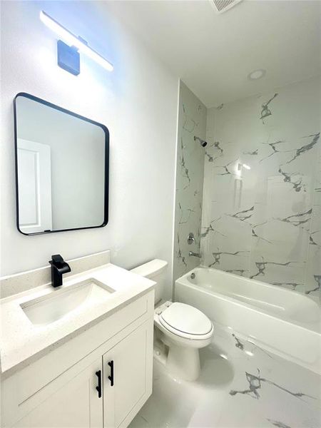 Furnished interior view inside a new home in , Tampa (Image 8).