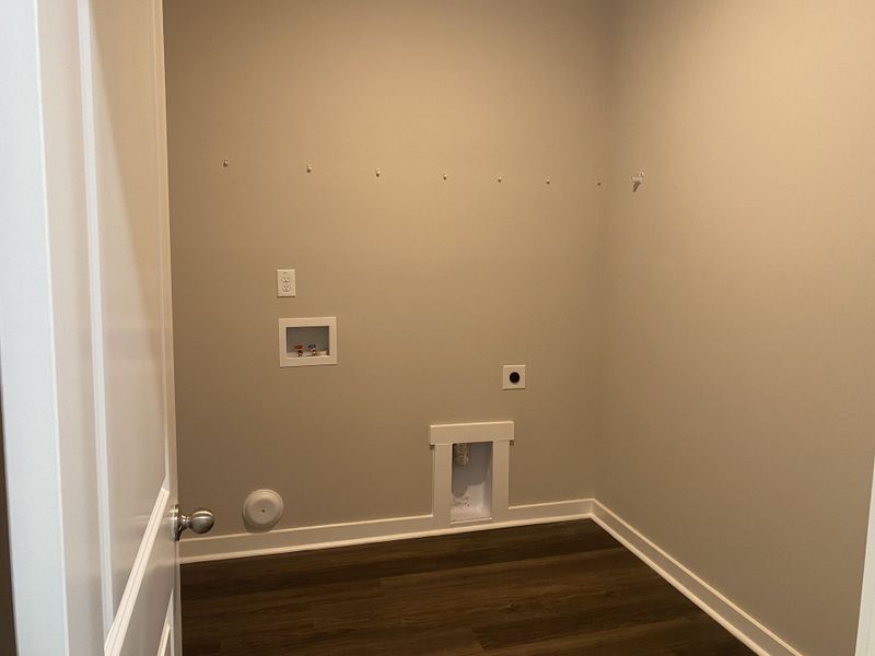 Representative unfurnished interior of a home built from the Pierce by Foundation Home Builders LLC in Old Hickory Crossing, Mocksville (Image 13).