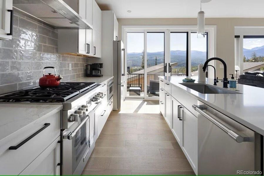 Furnished interior view inside a new home in , Winter Park (Image 15).