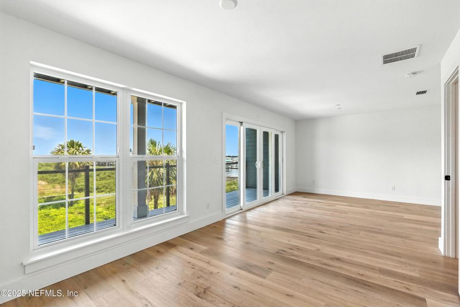 Spacious, unfurnished interior of a new home in , St. Augustine (Image 34).