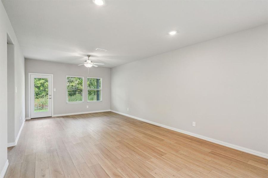 Photo is not of the actual home, but is an inspirational photo of builder’s model home and may depict options, furnishings, and/or decorator features that are not included.