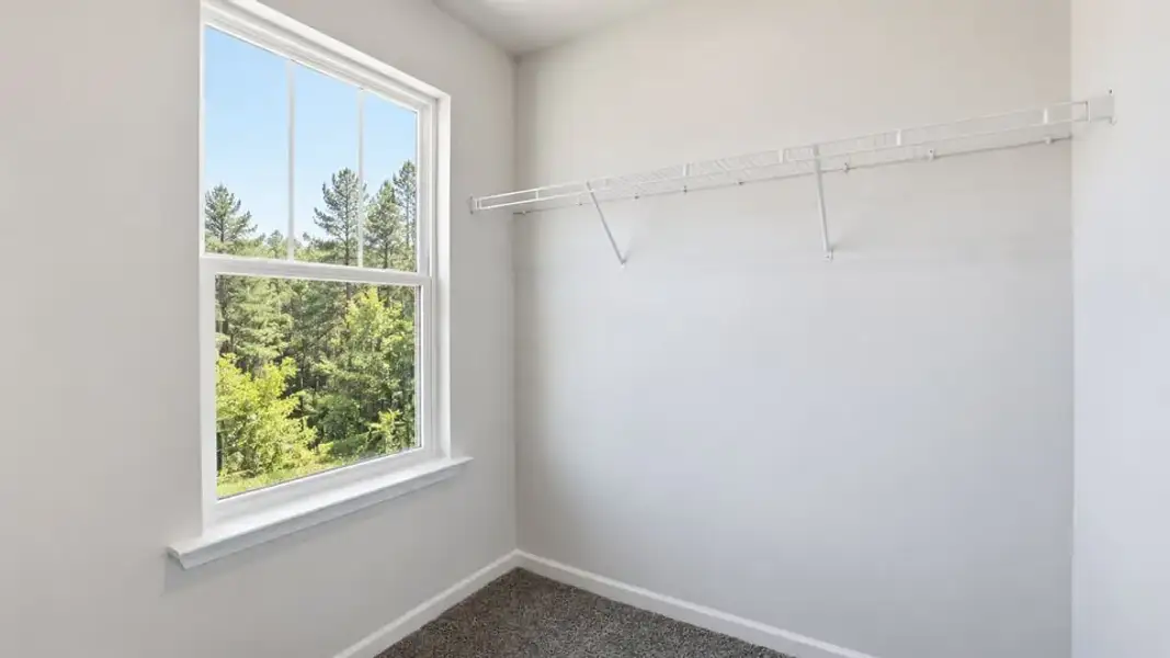 Spacious, unfurnished interior of a new home in Baxter Village, Boiling Springs (Image 37).