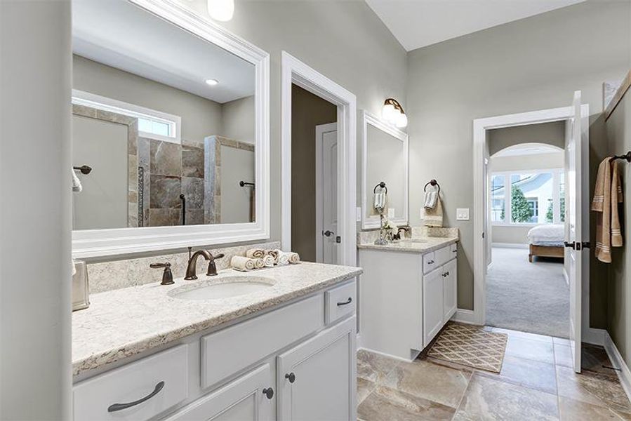 Mango Bay, Master Bath