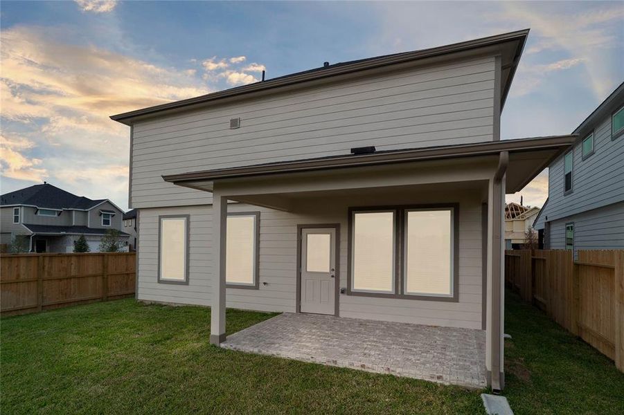 This amazing backyard with its covered rear patio provides enough space for many activities! From fun summer outdoor parties, to roasting marshmallows in the winter, this gorgeous backyard gives you the ability for many days/nights of memories!