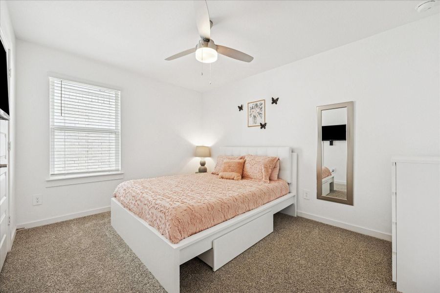 Furnished interior view inside a new home in Tamarron, Fulshear (Image 21). Furnished interior view inside a new home in Tamarron, Fulshear (Image 21).