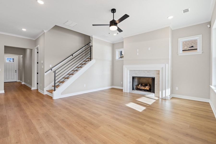 Spacious, unfurnished interior of a new home in Lockwood, Collierville (Image 16).