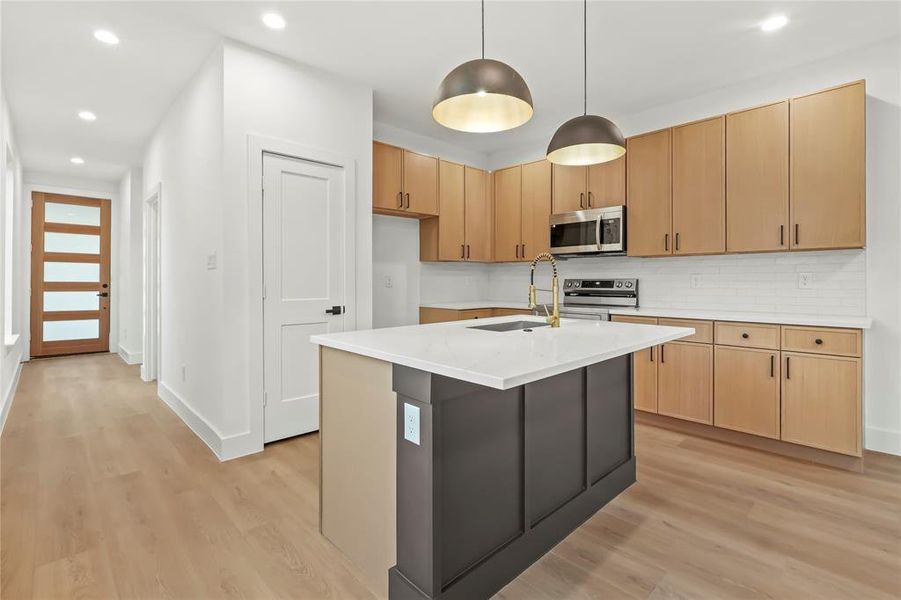 Furnished interior view inside a new home in , Dallas (Image 7). Furnished interior view inside a new home in , Dallas (Image 7).