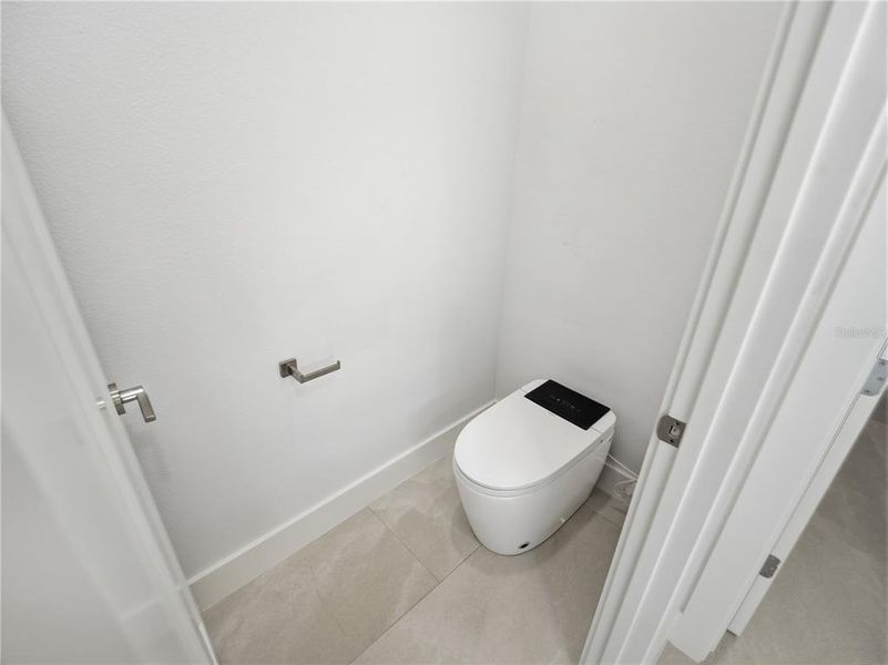 Image 83 of a home in .