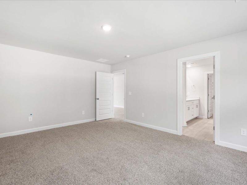 Welcome to the Brentwood floorplan at Holland Park.