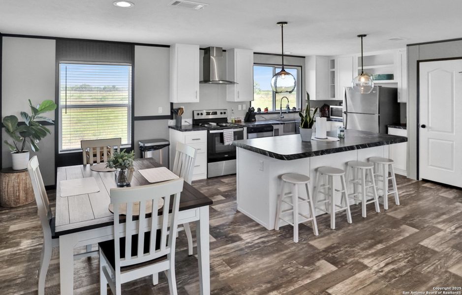 Furnished interior view inside a new home in , Bandera (Image 3).