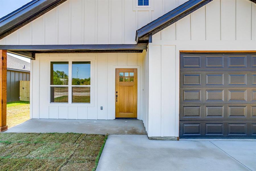 Exterior details and patio area of a home in , Granbury (Image 3). Exterior details and patio area of a home in , Granbury (Image 3).
