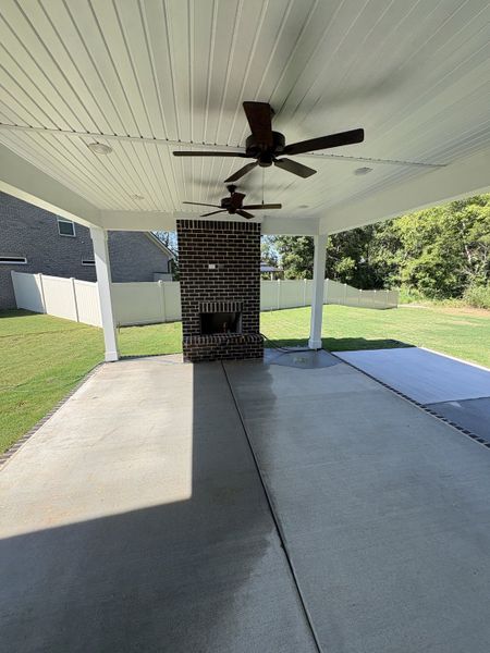 Exterior details and patio area of a home in Rookers Bend, Smyrna (Image 2). Exterior details and patio area of a home in Rookers Bend, Smyrna (Image 2).