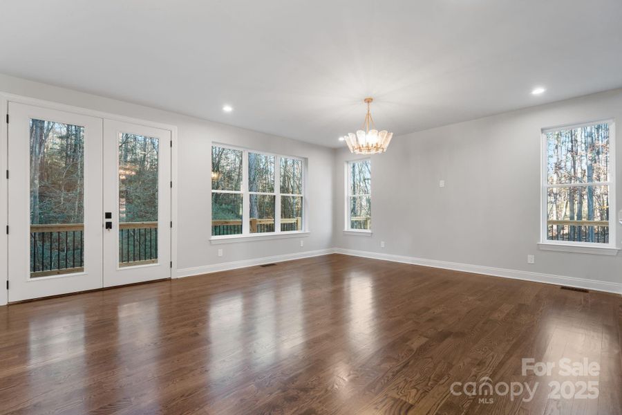 Spacious, unfurnished interior of a new home in , Granite Falls (Image 18).