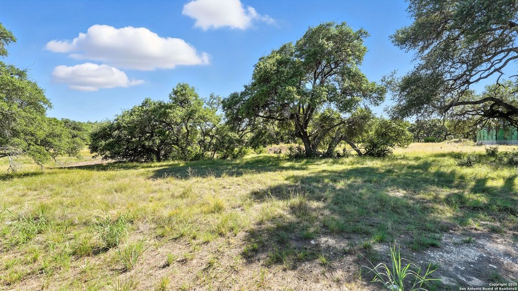 Image 5 of a home in .