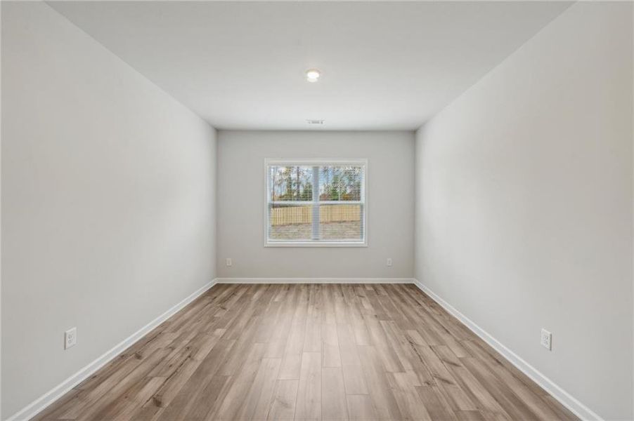 Spacious, unfurnished interior of a new home in Fowler Farms, Auburn (Image 47).