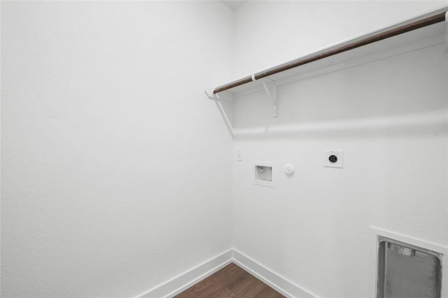 Spacious, unfurnished interior of a new home in , Waco (Image 15). Spacious, unfurnished interior of a new home in , Waco (Image 15).