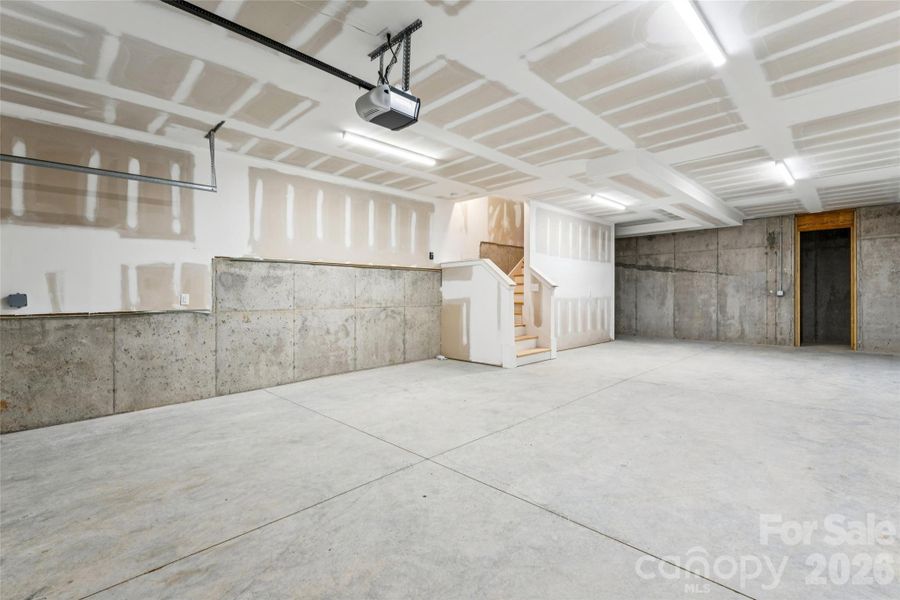 Tons of room for activities!! Or golf carts. Or your home gym. Or your gaming area. Or all of your decorations.