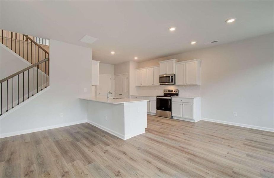 Spacious, unfurnished interior of a new home in Westminster, Covington (Image 19).