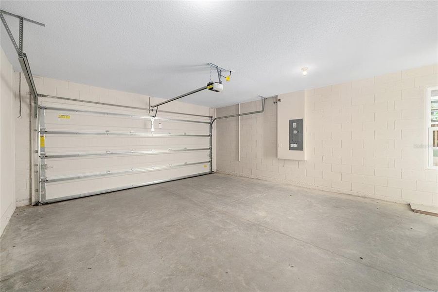 Spacious, unfurnished interior of a new home in , Lady Lake (Image 37). Spacious, unfurnished interior of a new home in , Lady Lake (Image 37).