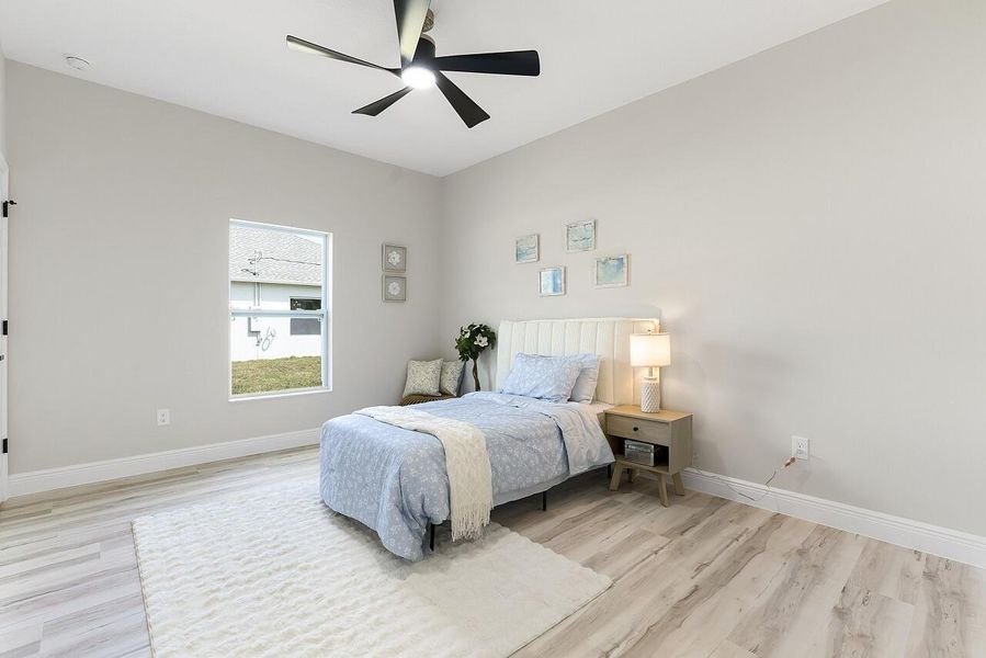 8636-100th-Ave-HigMedia-037-1280