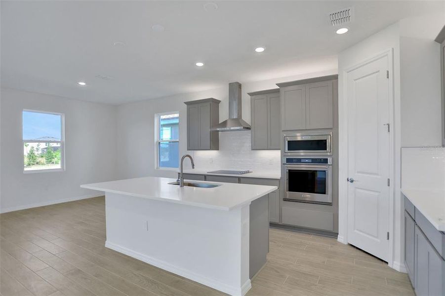 Furnished interior view inside a new home in Turnleaf, Punta Gorda (Image 8).