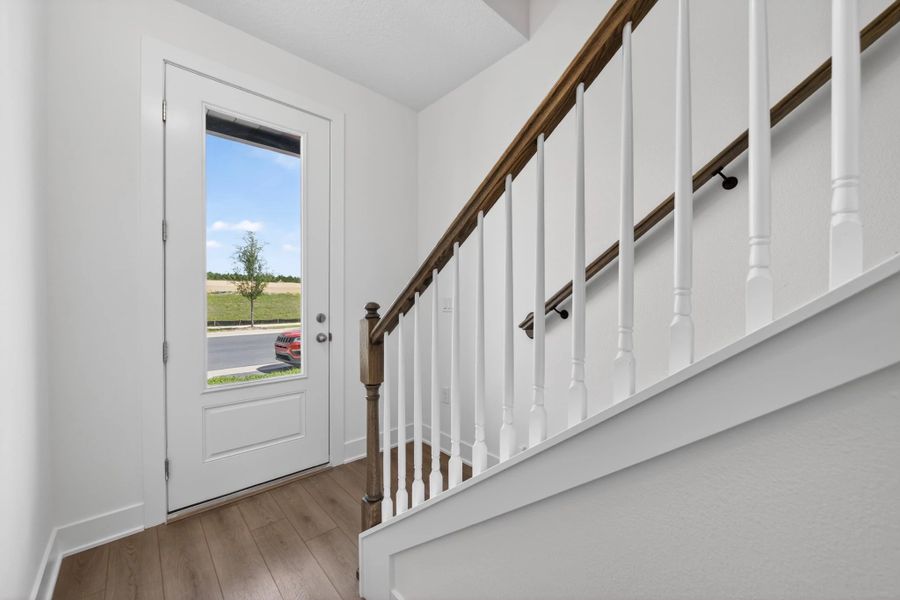Spacious, unfurnished interior of a new home in Parkview at Hamlin, Winter Garden (Image 14).