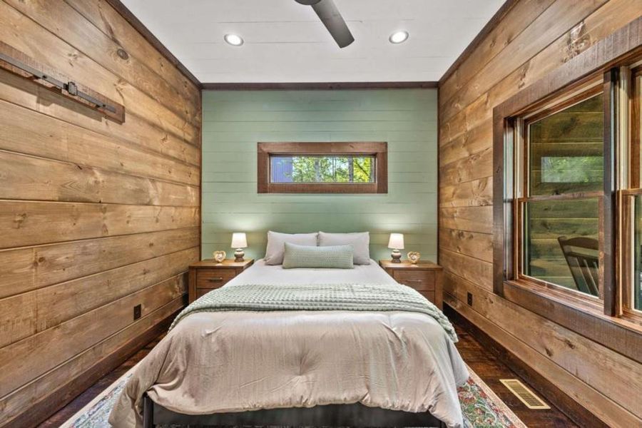 Furnished interior view inside a new home in , McCaysville (Image 5).