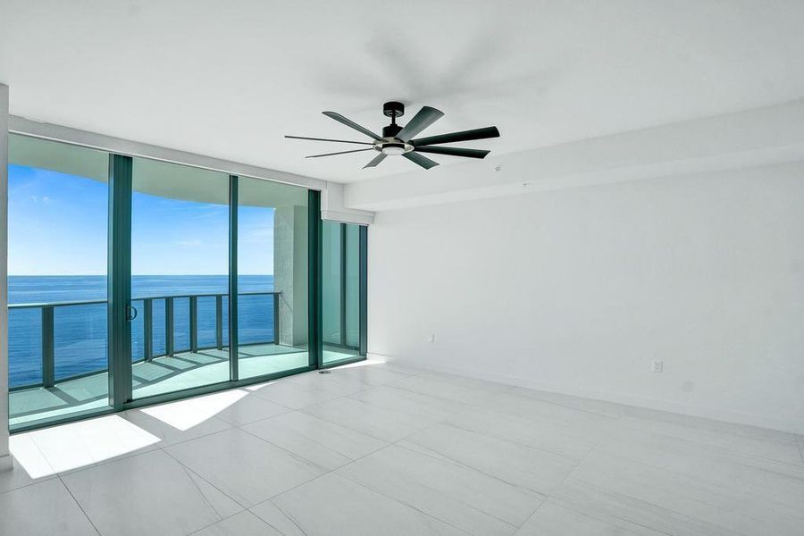 Spacious, unfurnished interior of a new home in Casamar, Pompano Beach (Image 23). Spacious, unfurnished interior of a new home in Casamar, Pompano Beach (Image 23).