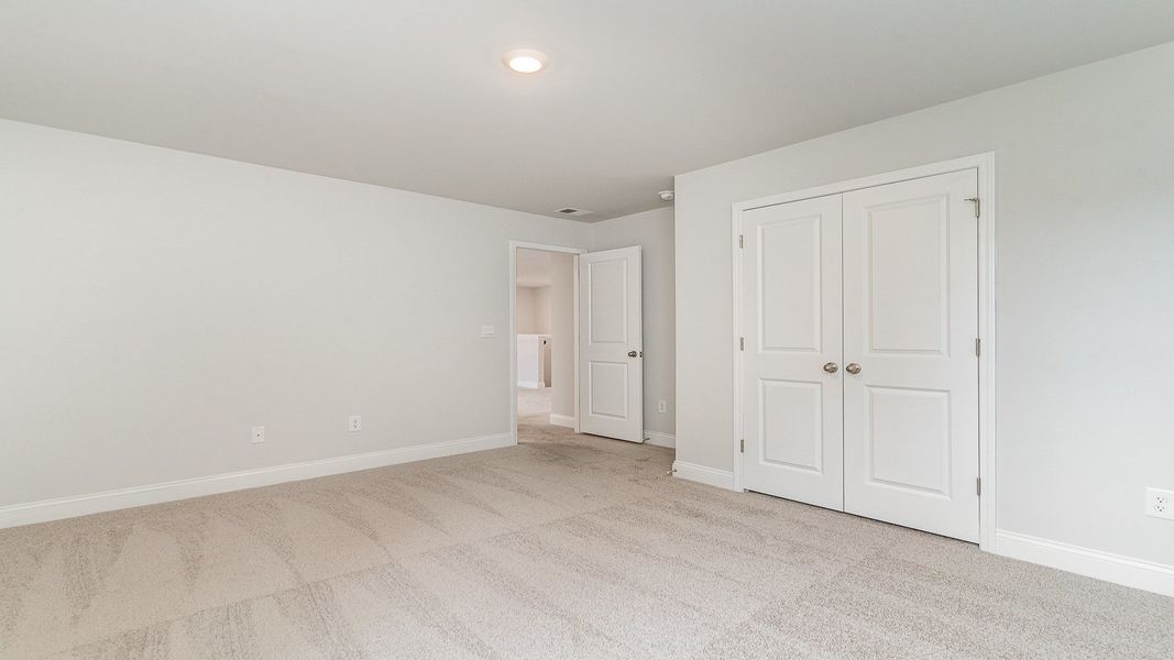 Representative unfurnished interior of a home built from the WESTERLY by D.R. Horton in Livingston Woods, Irmo (Image 33). Representative unfurnished interior of a home built from the WESTERLY by D.R. Horton in Livingston Woods, Irmo (Image 33).