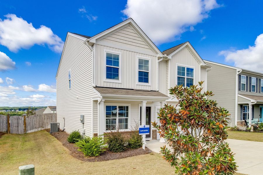 Image 28 of a home in Bluefield.