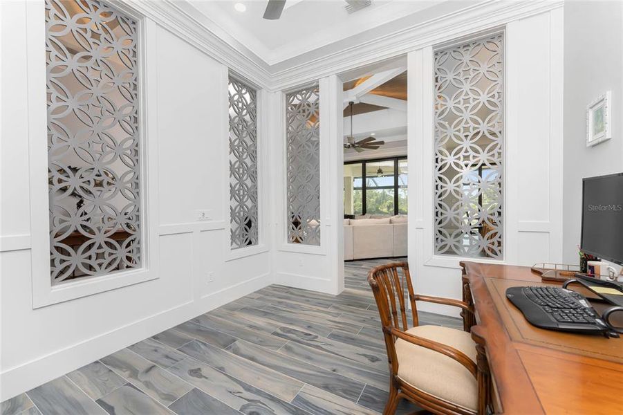 Furnished interior view inside a new home in , Port Charlotte (Image 44).