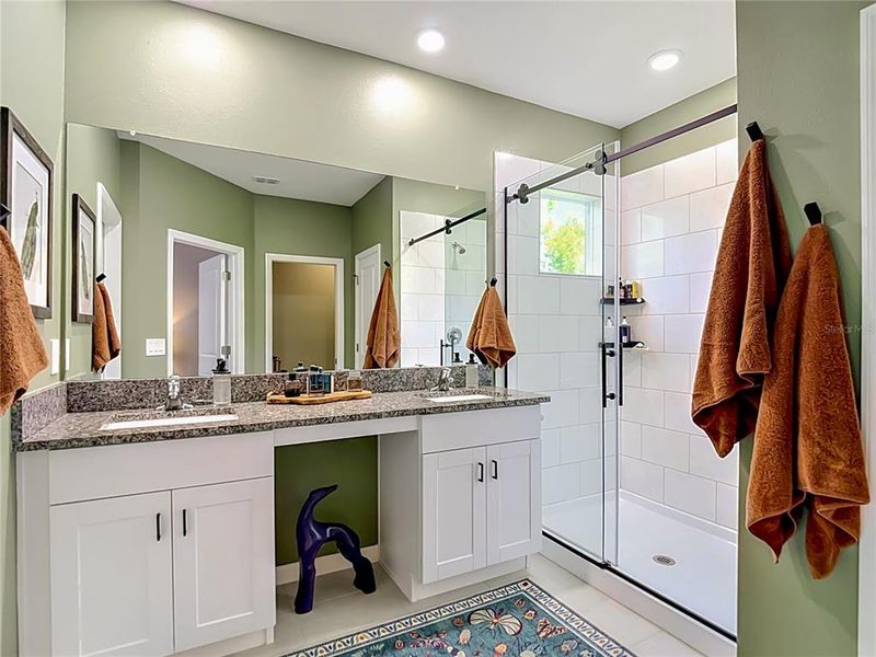 Furnished interior view inside a new home in , Tampa (Image 43).