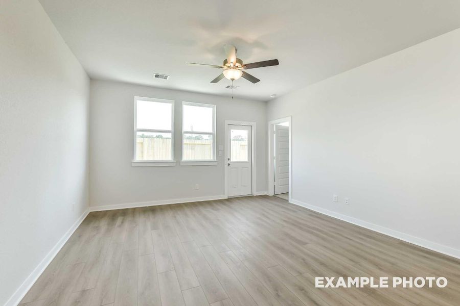 Spacious, unfurnished interior of a new home in Caney Creek Place, Conroe (Image 21). Spacious, unfurnished interior of a new home in Caney Creek Place, Conroe (Image 21).