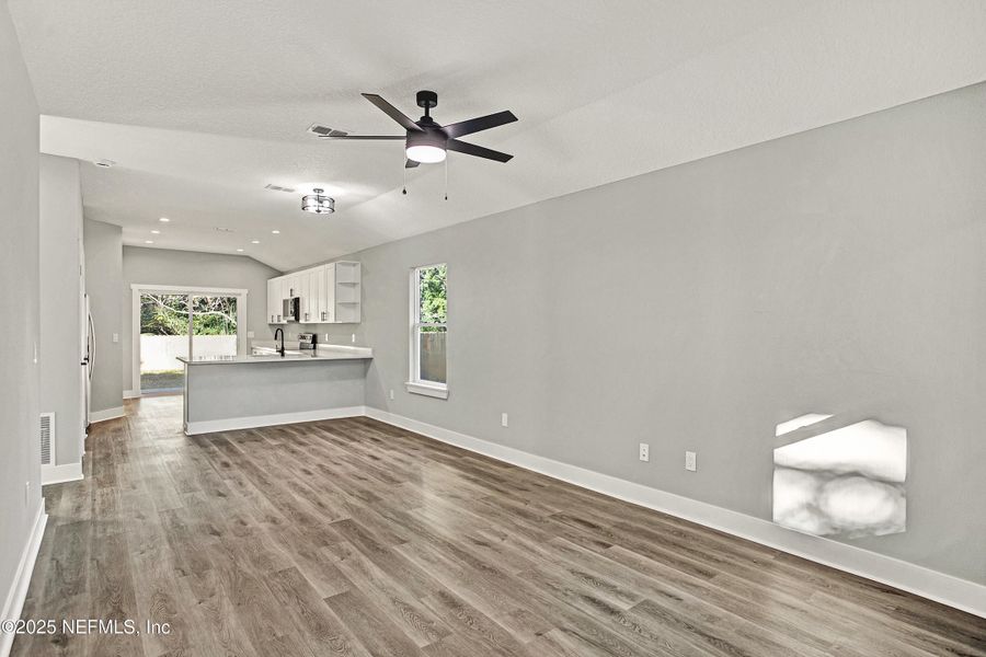 Spacious, unfurnished interior of a new home in , St. Augustine (Image 18).