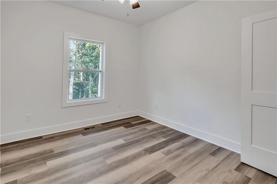 Spacious, unfurnished interior of a new home in , Ellijay (Image 21).