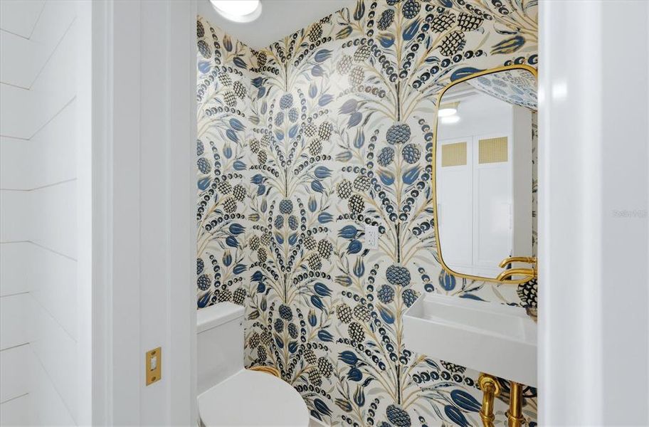 Furnished interior view inside a new home in , Boca Grande (Image 16).