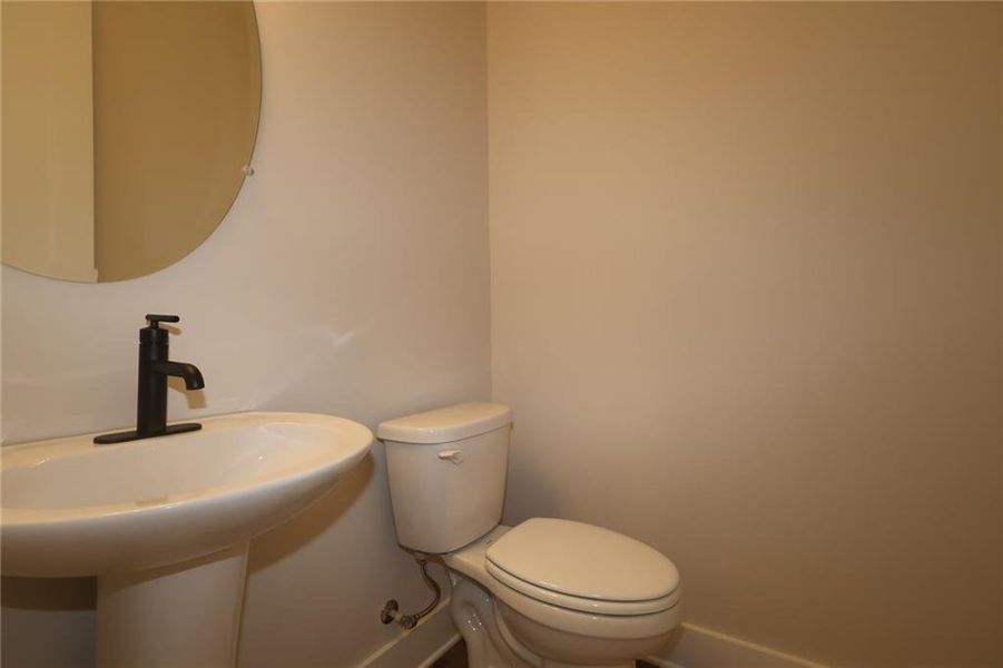 Image 13 of a home in Maple Grove at Towne Lake.