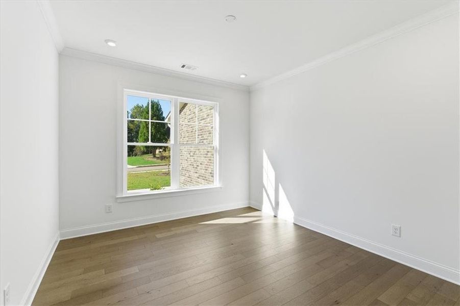 Spacious, unfurnished interior of a new home in The Estates at Hurricane Pointe, Douglasville (Image 47).