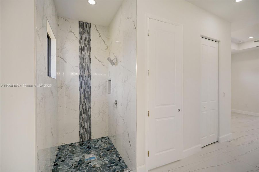 Furnished interior view inside a new home in , Lehigh Acres (Image 14).