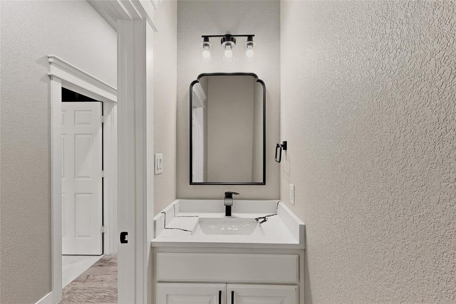 Image 36 of a home in .