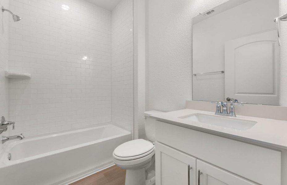 Furnished interior view inside a new home in Sun City Texas, Georgetown (Image 15). Furnished interior view inside a new home in Sun City Texas, Georgetown (Image 15).