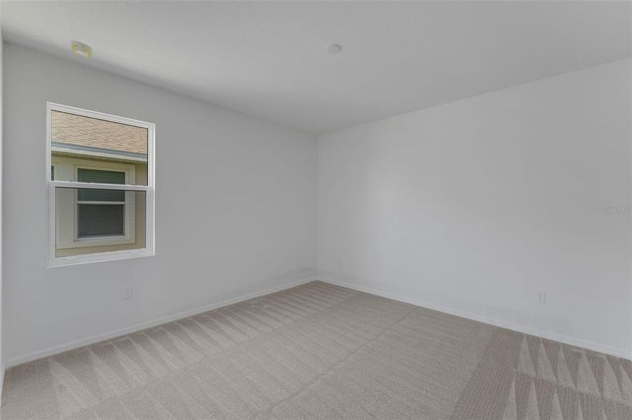 Spacious, unfurnished interior of a new home in Creekside Run at Babcock Ranch, Punta Gorda (Image 30). Spacious, unfurnished interior of a new home in Creekside Run at Babcock Ranch, Punta Gorda (Image 30).